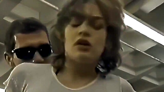 MILF Anal